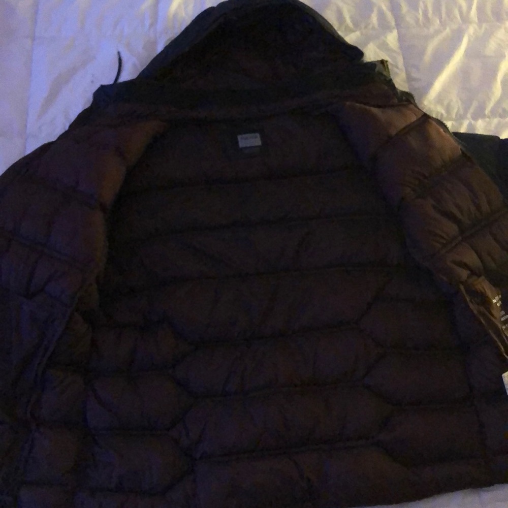 Point Zero Puffer Jacket - Picture 2 of 7